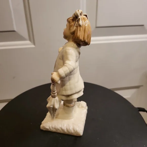 Royal Doulton Ivory & Gold Collection After The Rain #HN4226 Ltd Ed 229/… - Picture 6 of 9